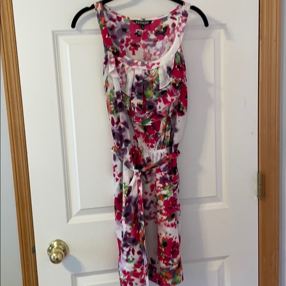 Floral tie waist dress